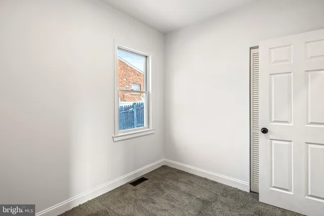 $299,000 | 329 Ridge Avenue, Glendora, NJ 08029