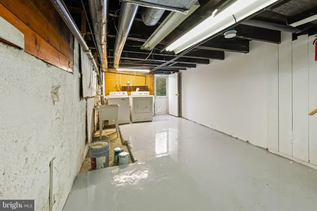 $299,000 | 329 Ridge Avenue, Glendora, NJ 08029