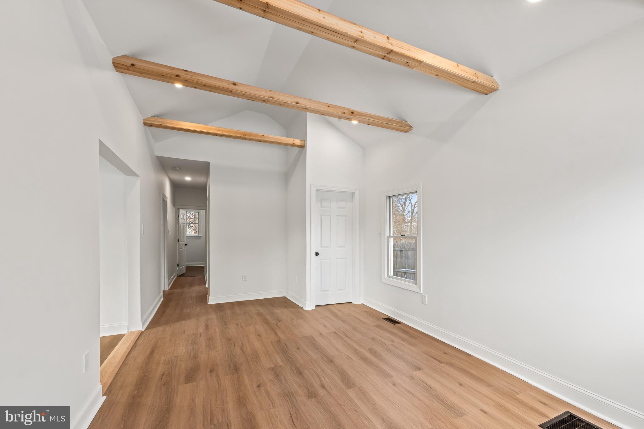 329 Ridge Avenue Glendora, NJ 08029 - Photo 3 of 20