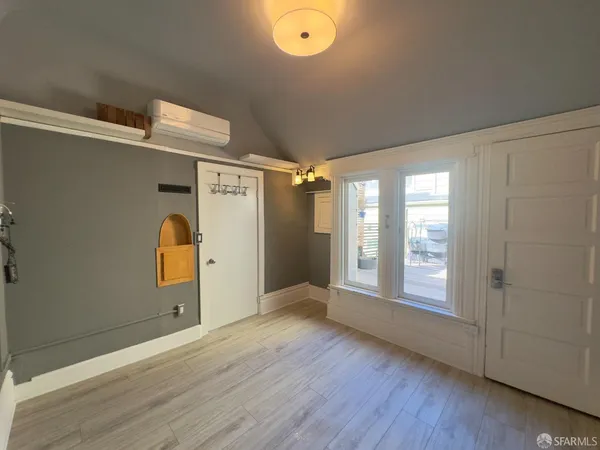 $3,100 | 360 Lily Street, Unit 10, San Francisco, CA 94102