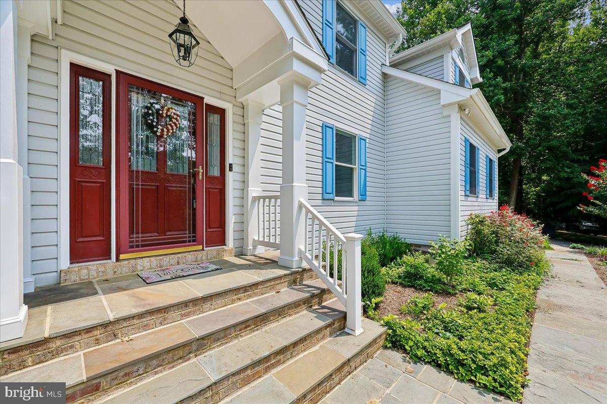 13121 Esworthy Road North Potomac, MD 20878 - Photo 2 of 65 Front Entrance