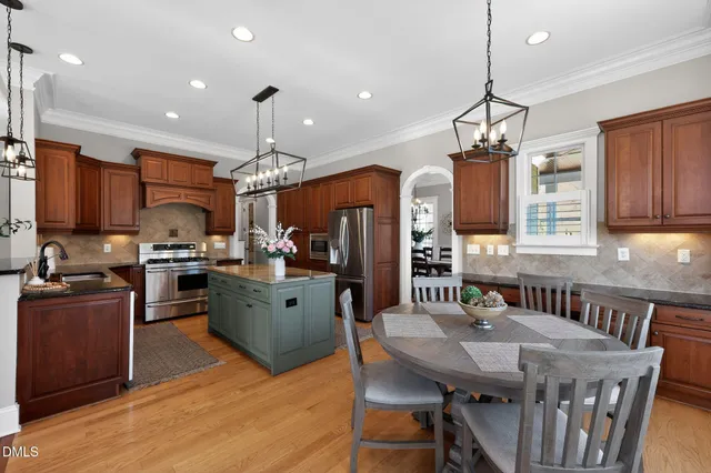 $1,400,000 | 2601 Whistleberry Court, Apex, NC 27539