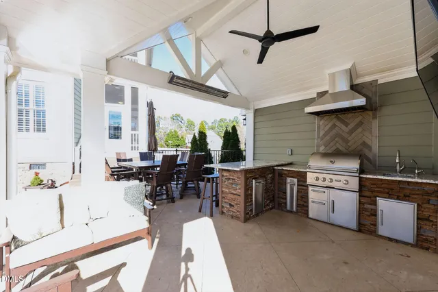 $1,400,000 | 2601 Whistleberry Court, Apex, NC 27539