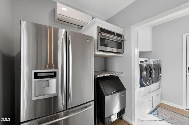 $1,400,000 | 2601 Whistleberry Court, Apex, NC 27539