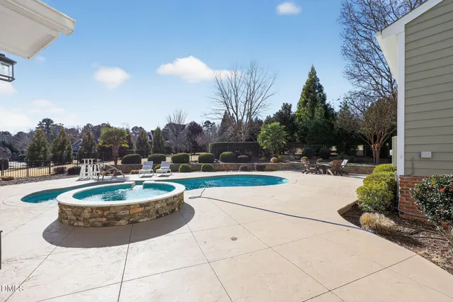 $1,400,000 | 2601 Whistleberry Court, Apex, NC 27539