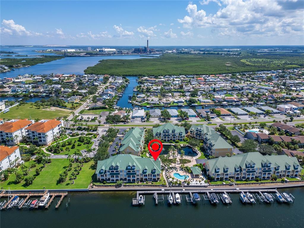 6428 Sunset Bay Circle Apollo Beach, FL 33572 - Photo 86 of 90 an aerial view of a city