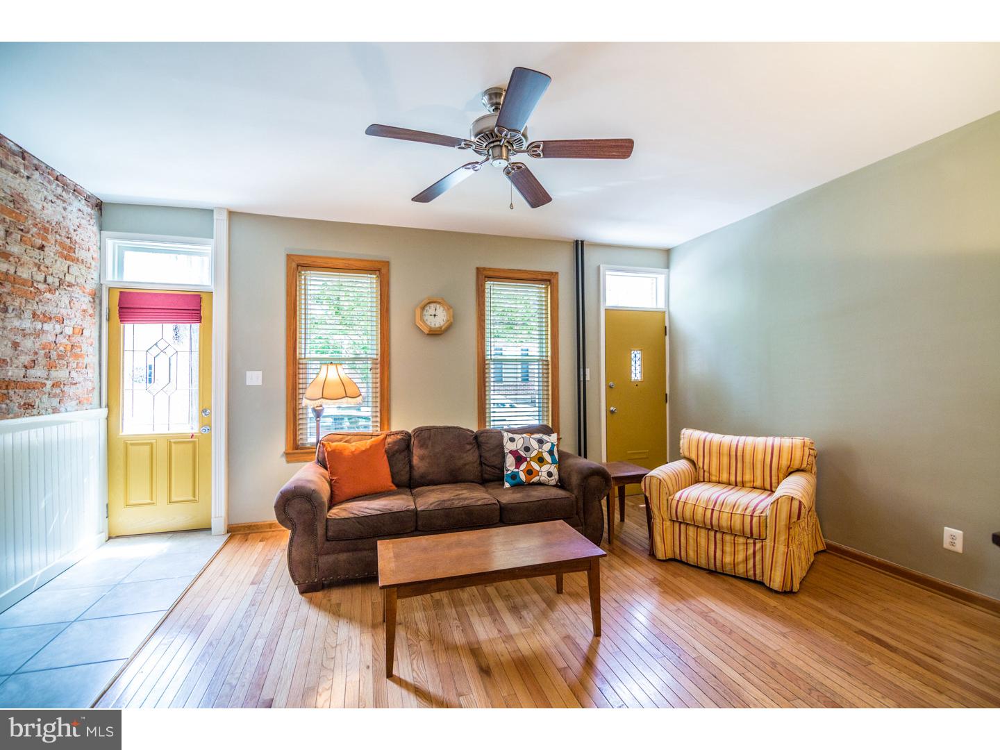 2666 Edgemont Street Philadelphia, PA 19125 - Photo 3 of 22