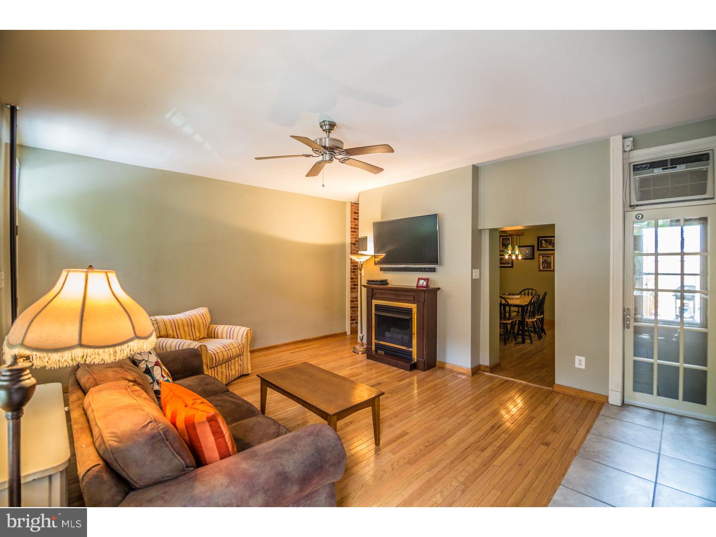 2666 Edgemont Street Philadelphia, PA 19125 - Photo 4 of 22