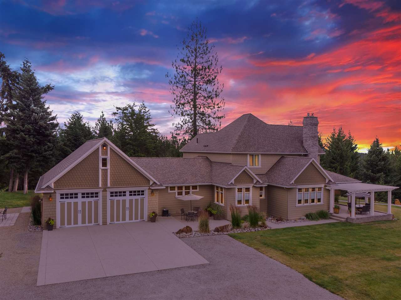 1152 Camden Road Elk, WA 99009 - Photo 1 of 20