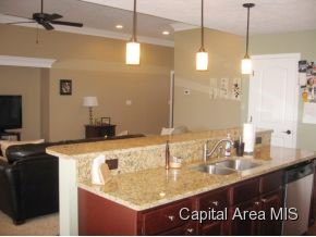 3406 Mackinaw Lane Springfield, IL 62711 - Photo 6 of 22 Gallery Image 6