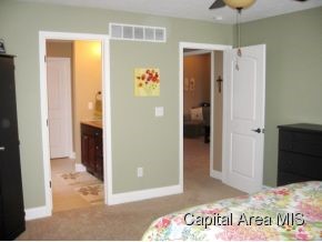 3406 Mackinaw Lane Springfield, IL 62711 - Photo 9 of 22 Gallery Image 9