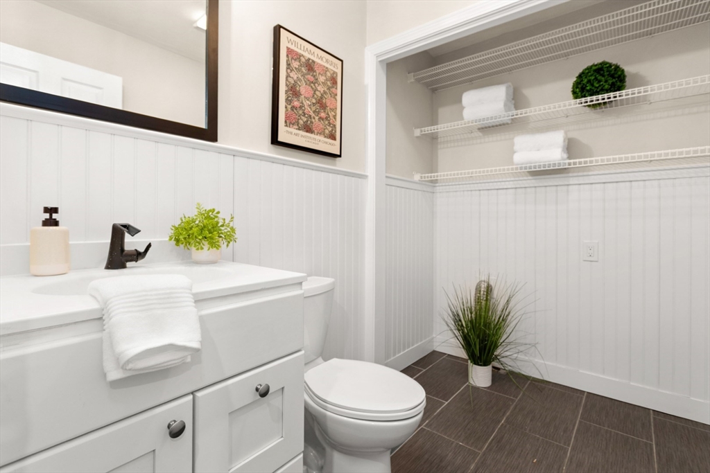 4 Spindle Tree Lane Amesbury, MA 01913 - Photo 25 of 35