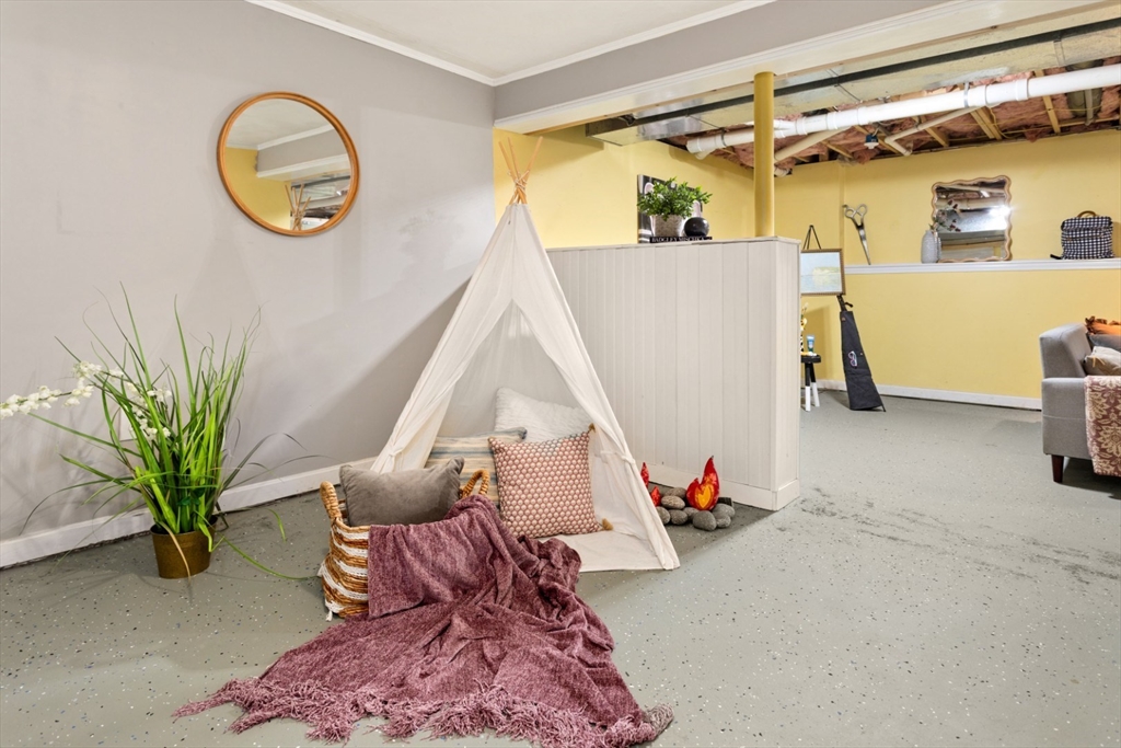 4 Spindle Tree Lane Amesbury, MA 01913 - Photo 27 of 35