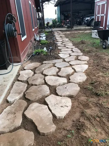 a view of an outdoor space