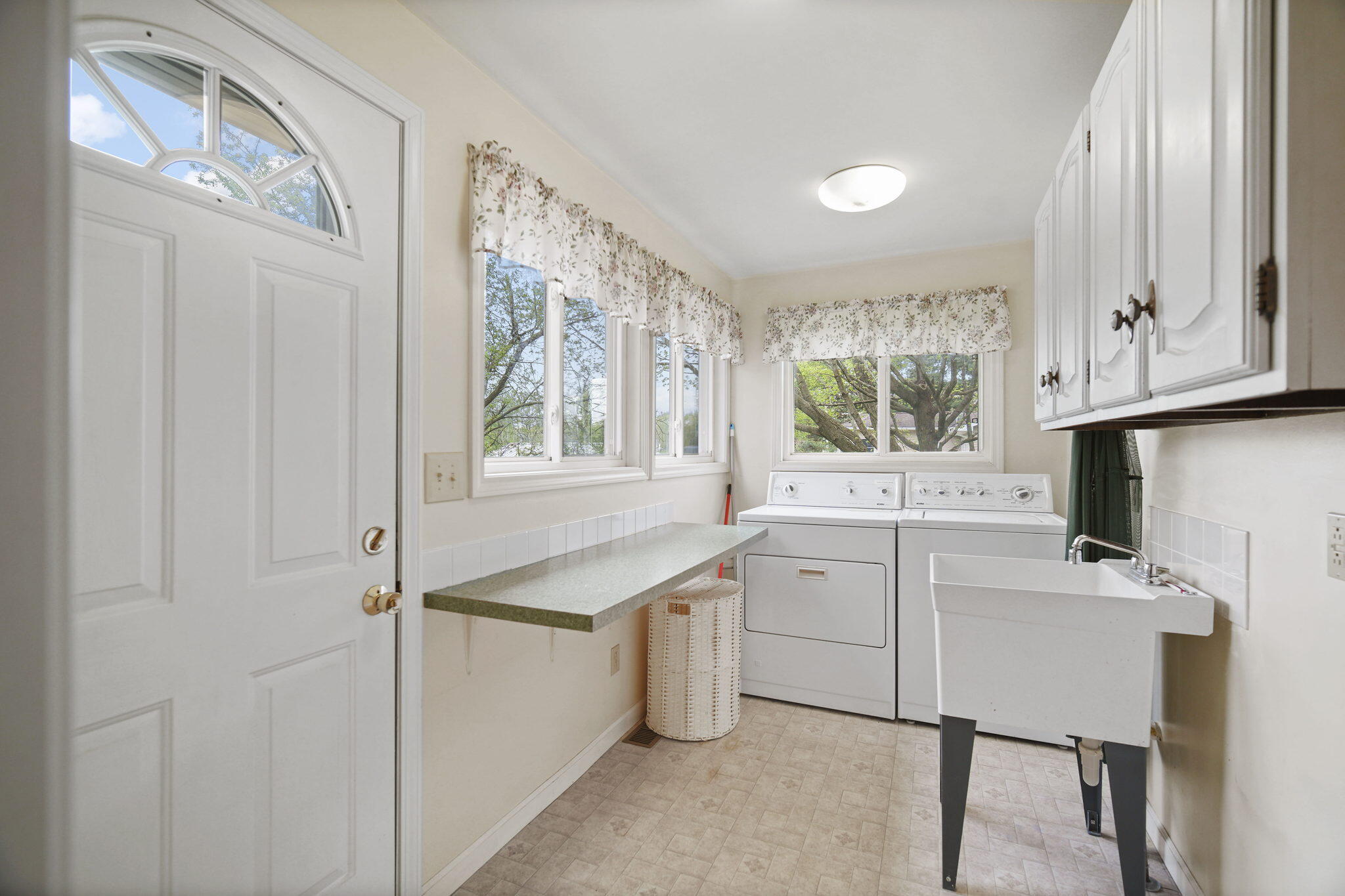 3517 Audrey Street Spring Arbor, MI 49283 - Photo 23 of 43 DSC00963