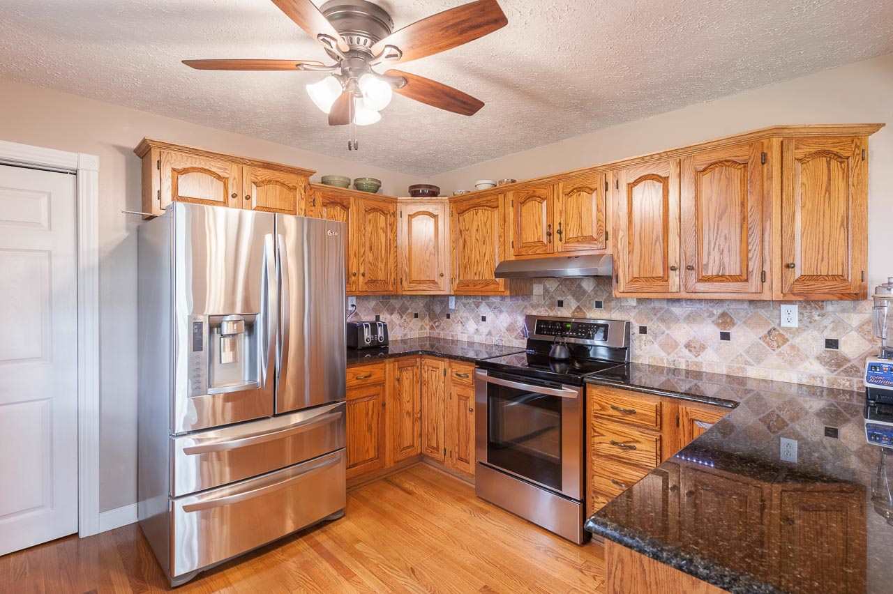 5433 North Old St Road Bedford, IN 47421 - Photo 15 of 35