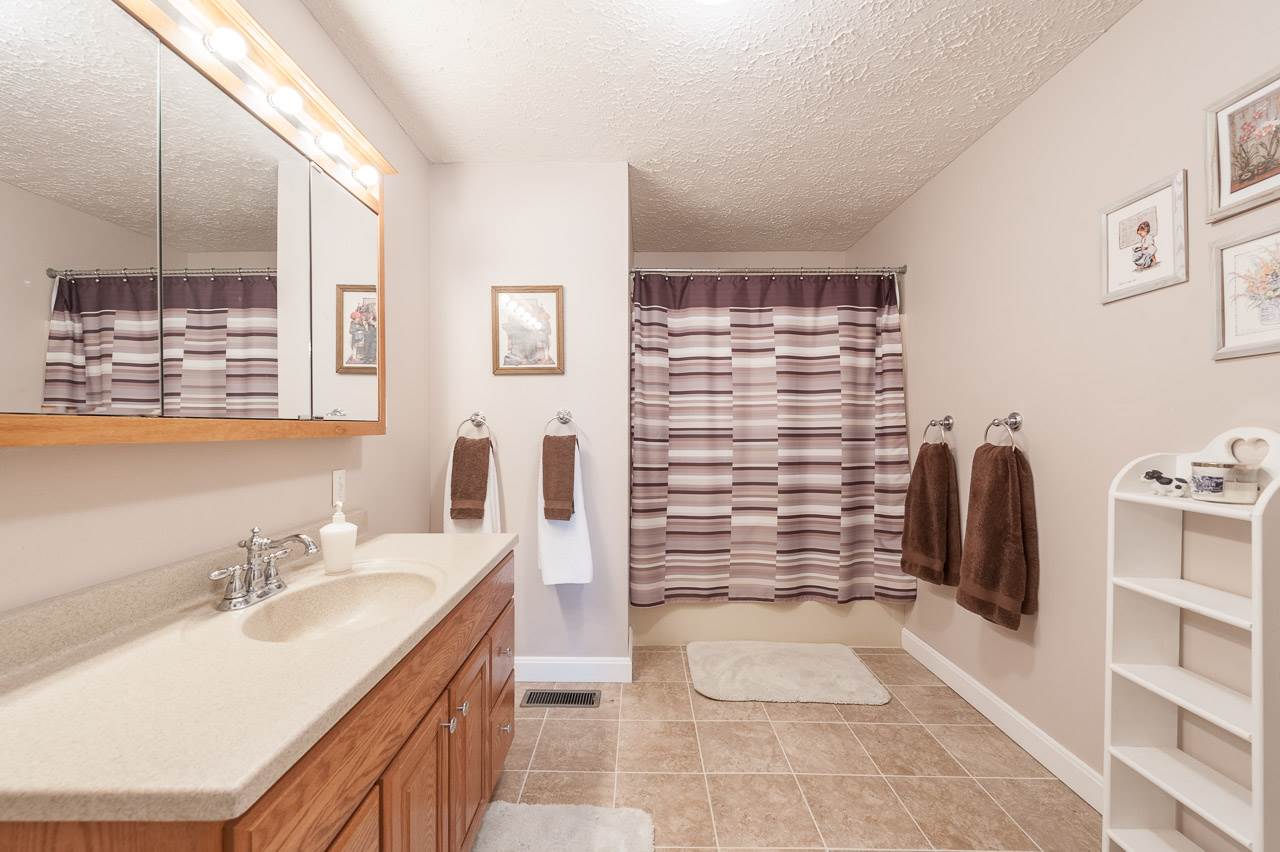 5433 North Old St Road Bedford, IN 47421 - Photo 20 of 35