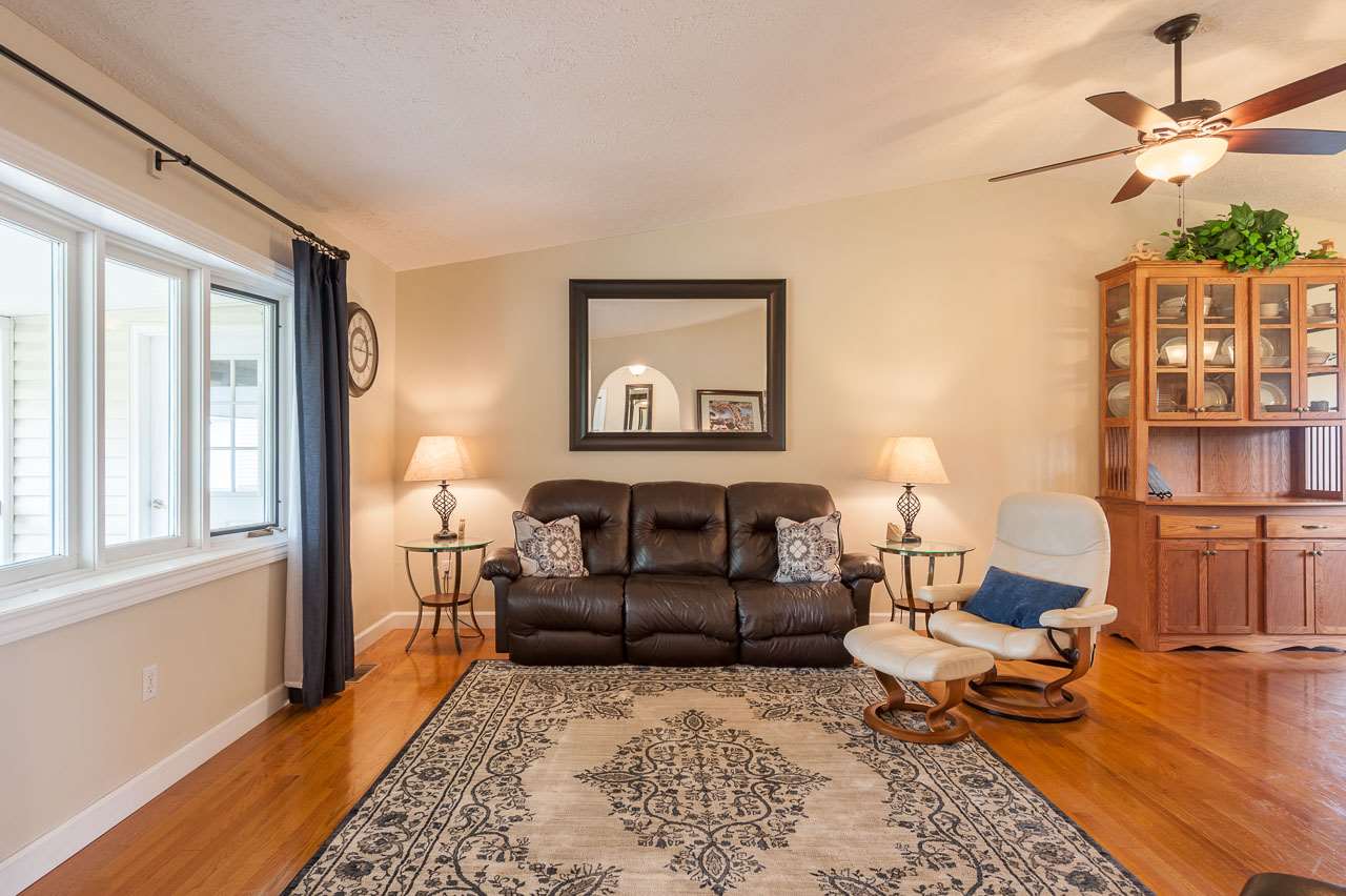 5433 North Old St Road Bedford, IN 47421 - Photo 10 of 35