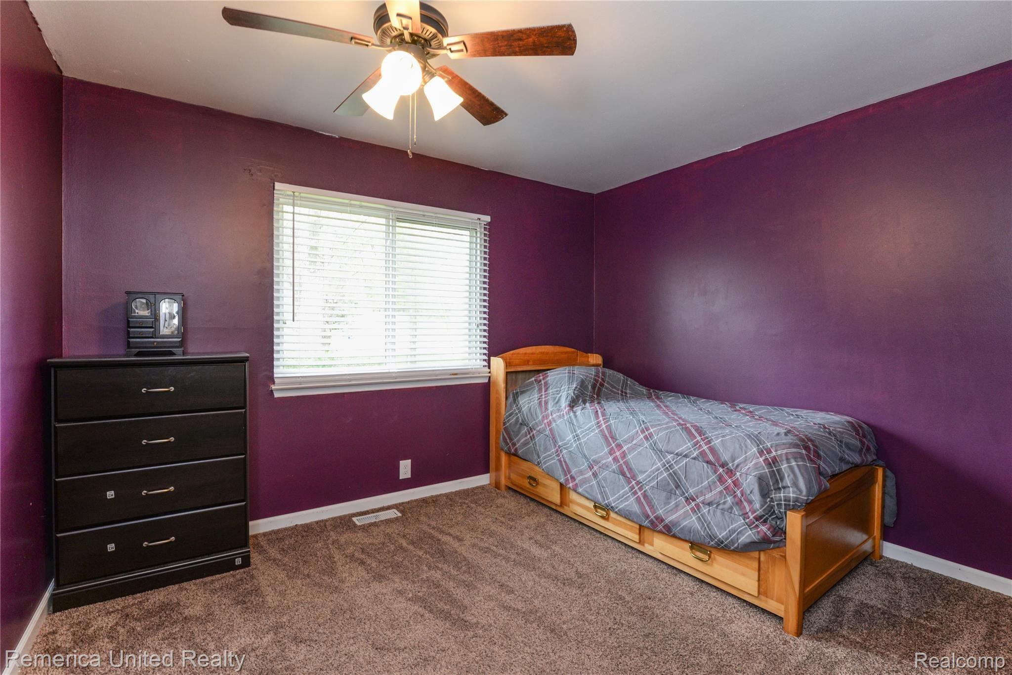9500 Denton Hill Road Fenton, MI 48430 - Photo 20 of 29 DSC_3740.jpg