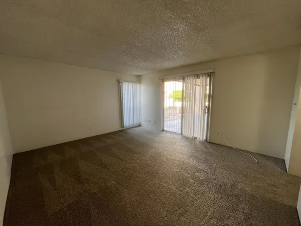 $1,800 | 11040 North 28th Drive, Unit 127, Phoenix, AZ 85029