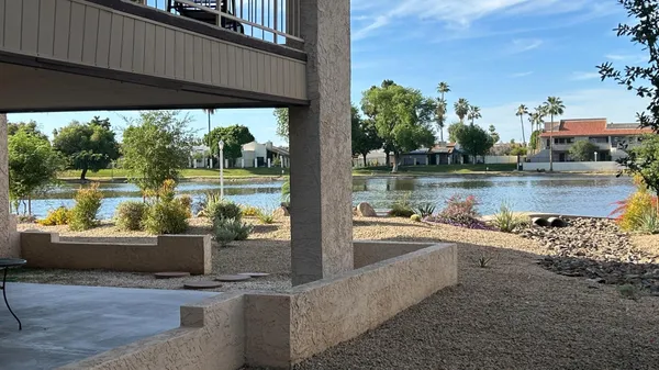 $1,800 | 11040 North 28th Drive, Unit 127, Phoenix, AZ 85029