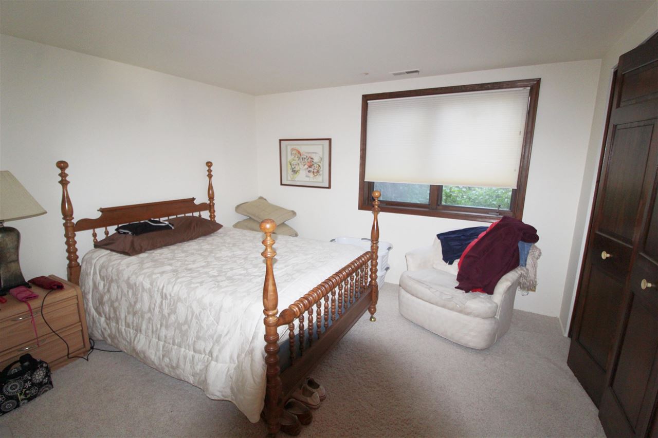 7514 West River Road Flushing, MI 48433 - Photo 28 of 40 50042274-27.JPG