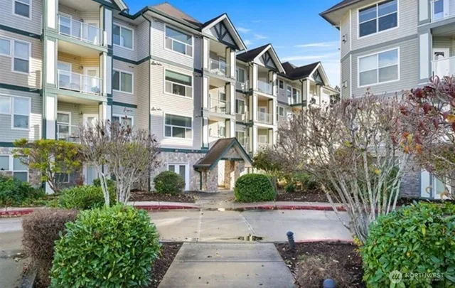 $350,000 | 259 West Bakerview Road, Unit C102, Bellingham, WA 98226