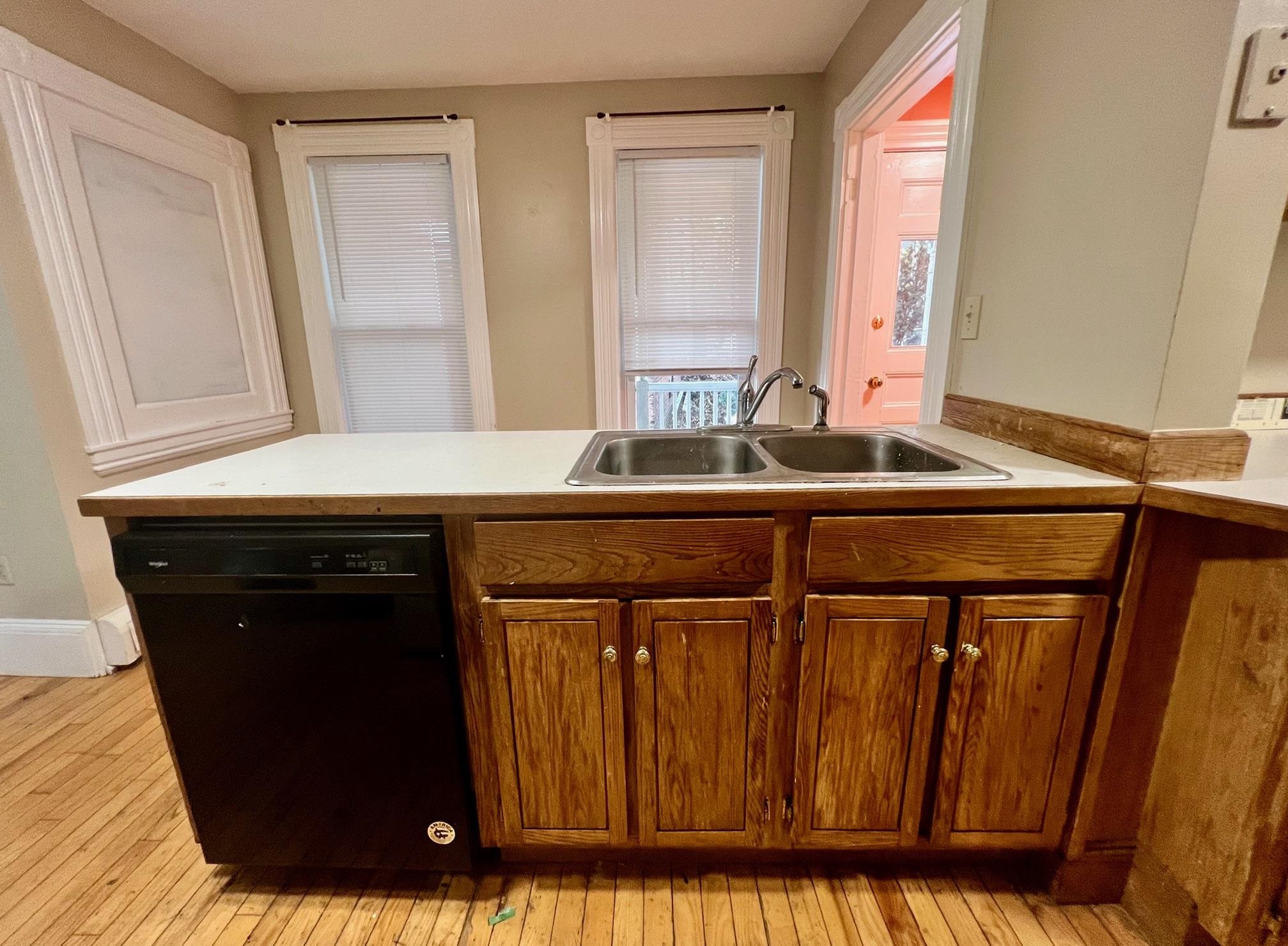 14-16 Perley Street Concord, NH 03301 - Photo 10 of 57