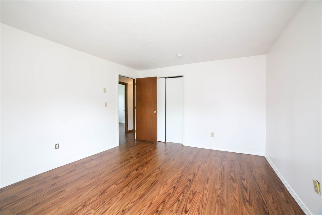 150 Federal Hill Road Oxford, MA 01540 - Photo 16 of 35 Gallery Image 16