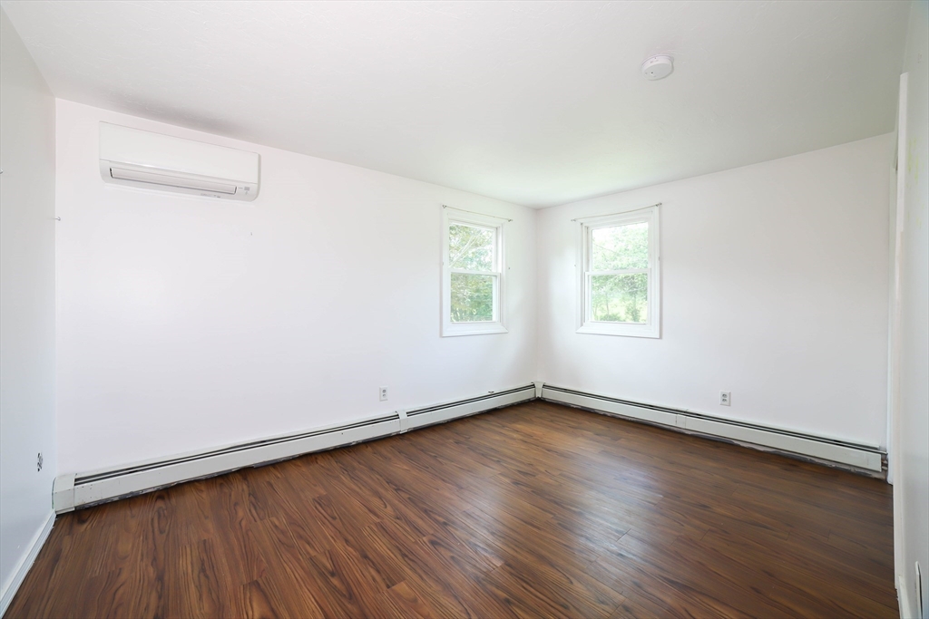 150 Federal Hill Road Oxford, MA 01540 - Photo 17 of 35 Gallery Image 17