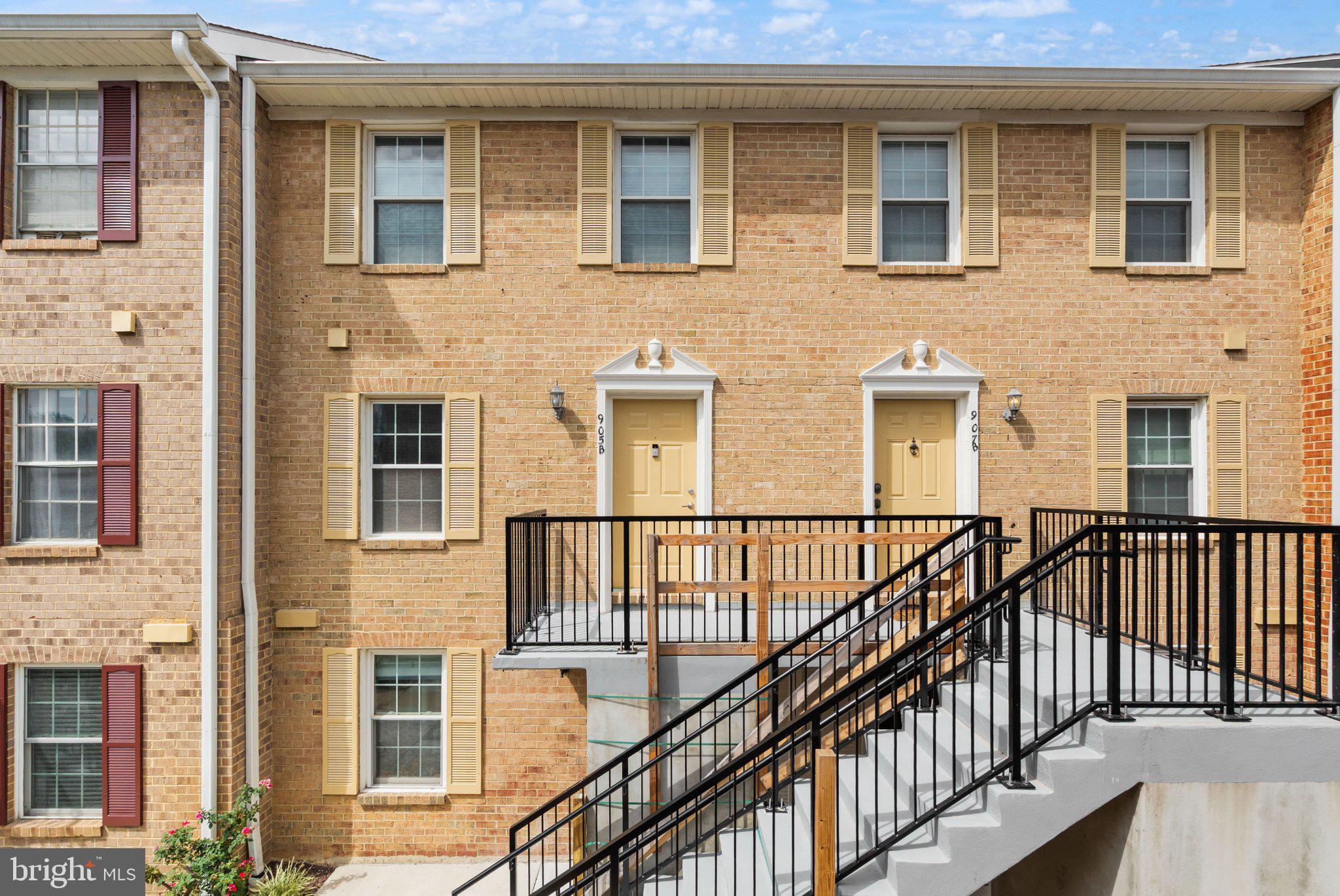 905 South Rolfe Street, Unit 2 Arlington, VA 22204 - Photo 2 of 55 Gallery Image 2
