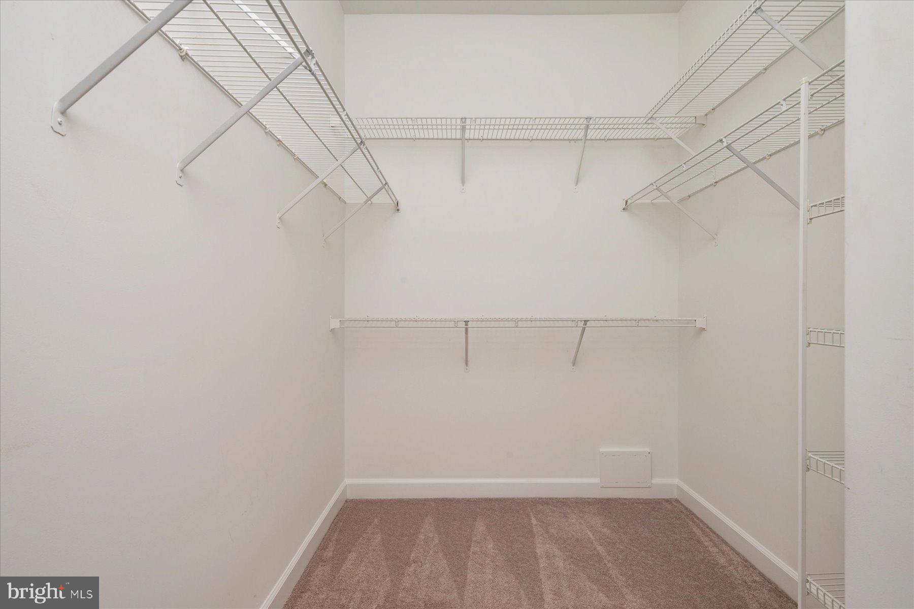 301 Colony Point Place Edgewater, MD 21037 - Photo 24 of 34