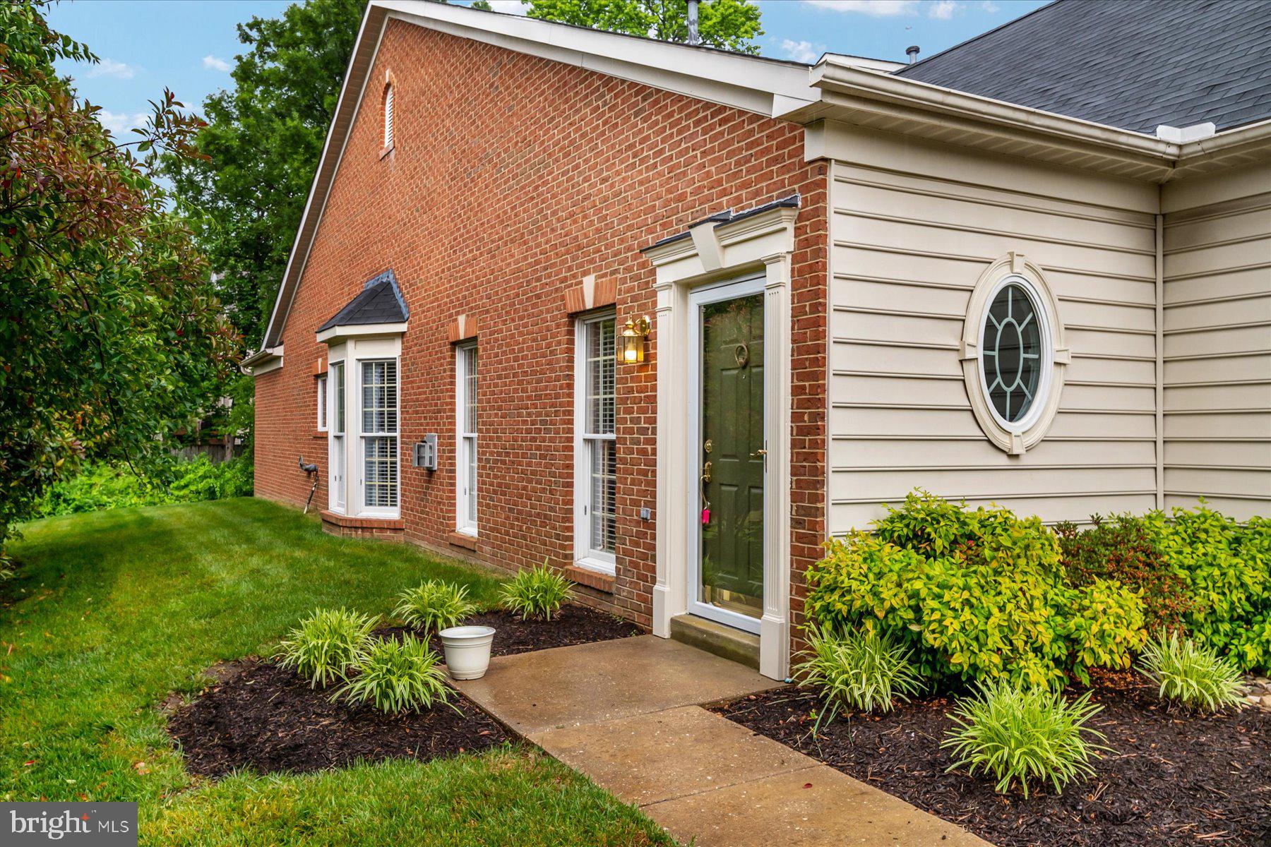 301 Colony Point Place Edgewater, MD 21037 - Photo 31 of 34