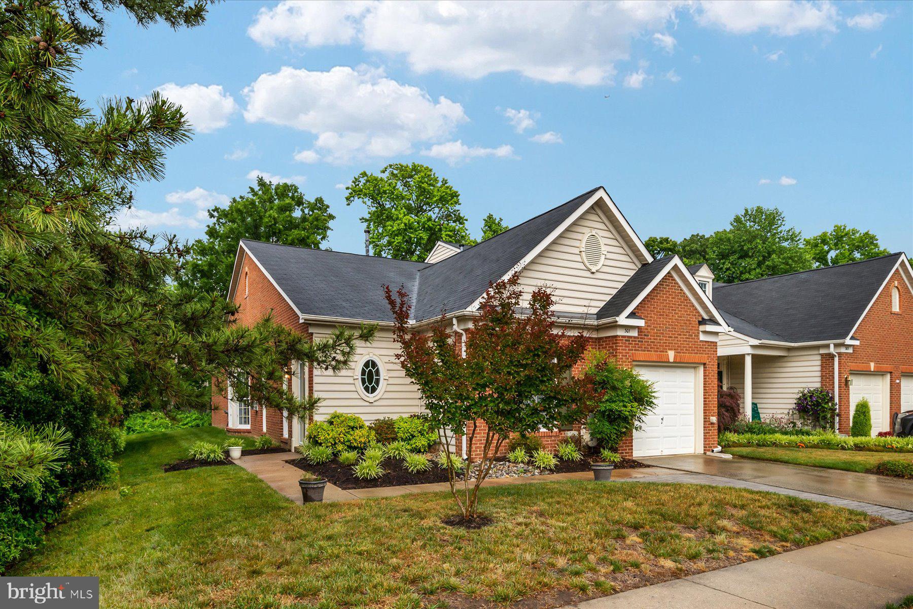 301 Colony Point Place Edgewater, MD 21037 - Photo 32 of 34