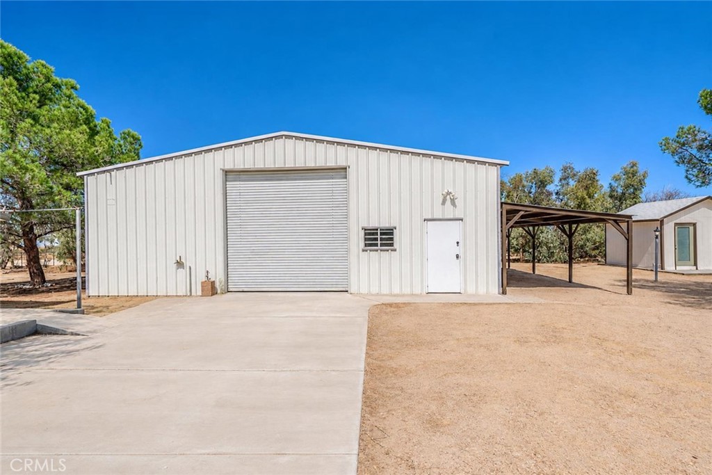12764 Oasis Road Pinon Hills, CA 92372 - Photo 35 of 50 Gallery Image 35