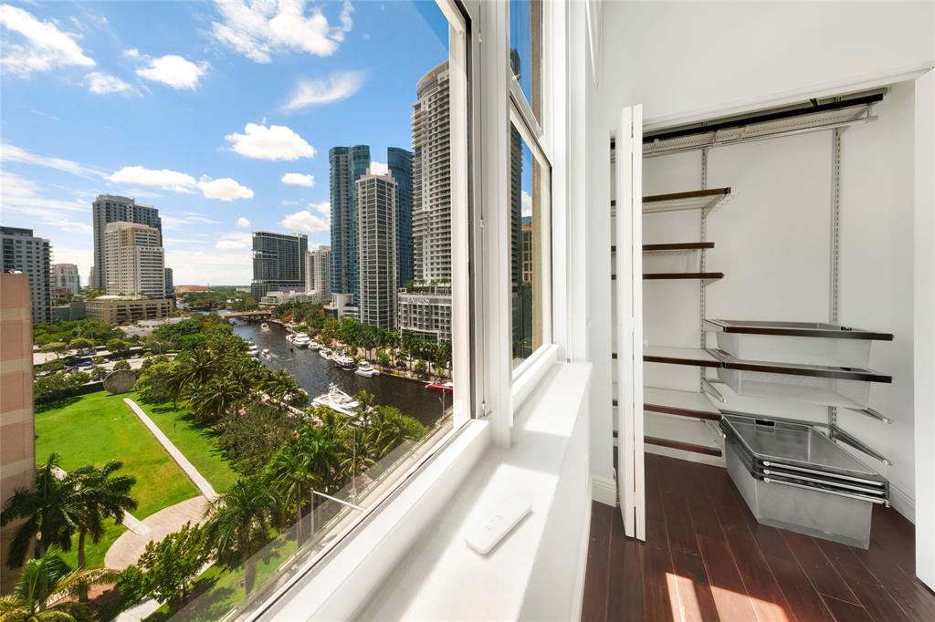 511 Southeast 5th Avenue, Unit 1116 Fort Lauderdale, FL 33301 - Photo 4 of 45 a view of a balcony