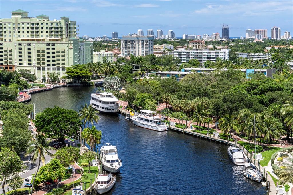 511 Southeast 5th Avenue, Unit 1116 Fort Lauderdale, FL 33301 - Photo 45 of 45 a view of a city with tall buildings