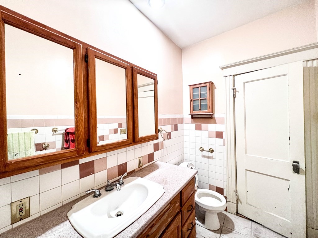 14 Radcliffe Road, Unit 5 Boston, MA 02134 - Photo 10 of 20 Gallery Image 10