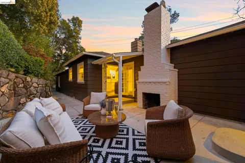 $895,000 | 5701 Snake Road, Oakland, CA 94611