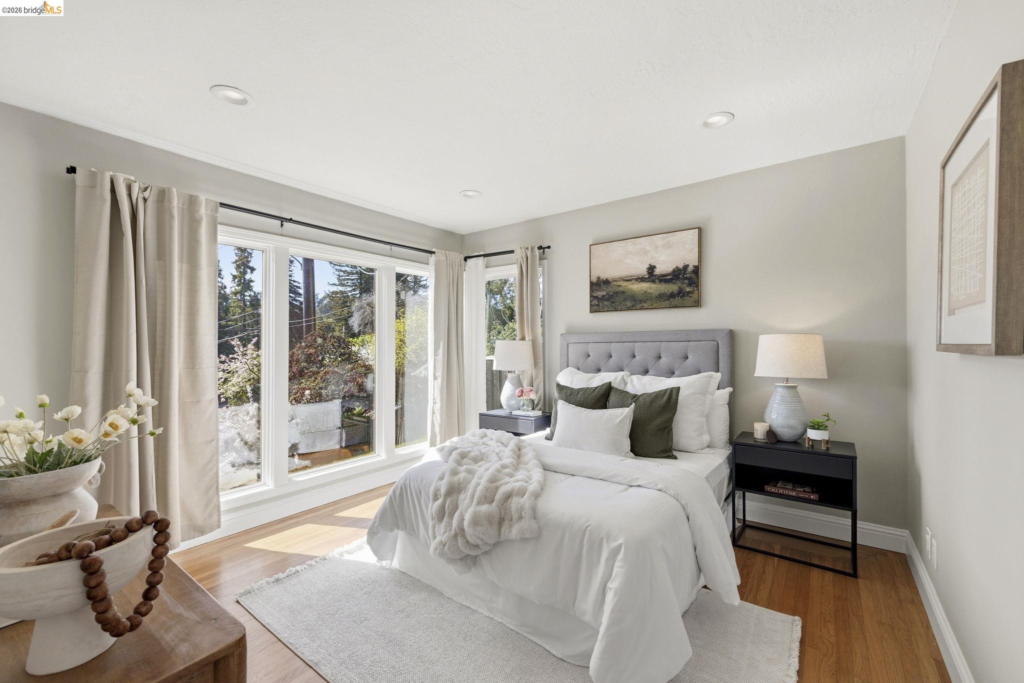 5701 Snake Road Oakland, CA 94611 - Photo 23 of 58