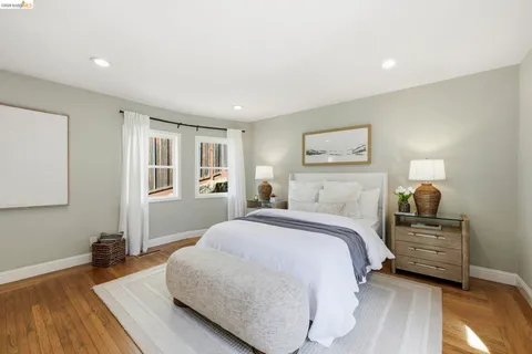 $895,000 | 5701 Snake Road, Oakland, CA 94611