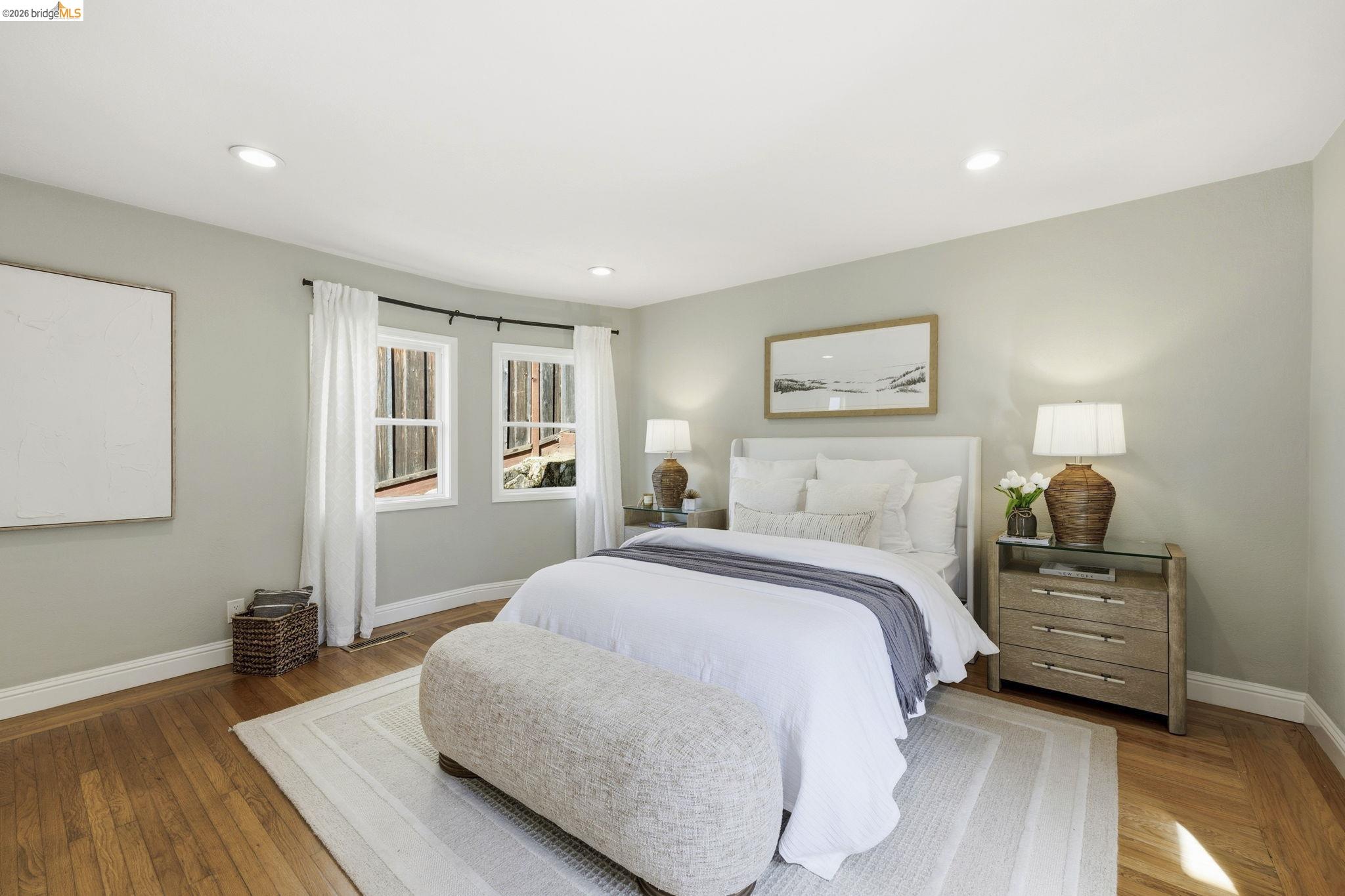 5701 Snake Road Oakland, CA 94611 - Photo 27 of 58