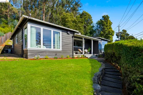 $895,000 | 5701 Snake Road, Oakland, CA 94611