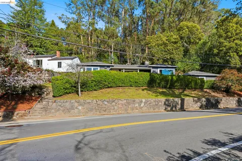 $895,000 | 5701 Snake Road, Oakland, CA 94611