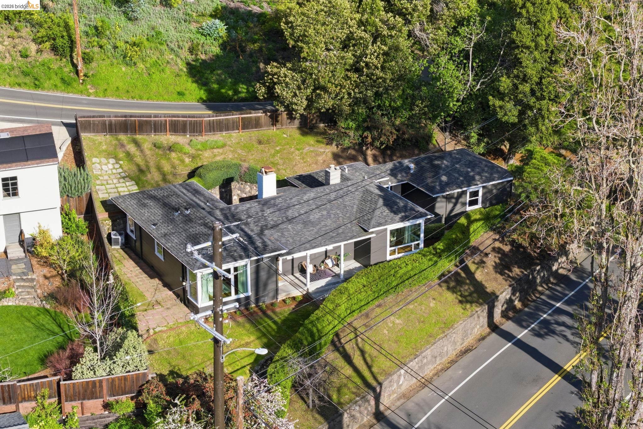 5701 Snake Road Oakland, CA 94611 - Photo 48 of 58