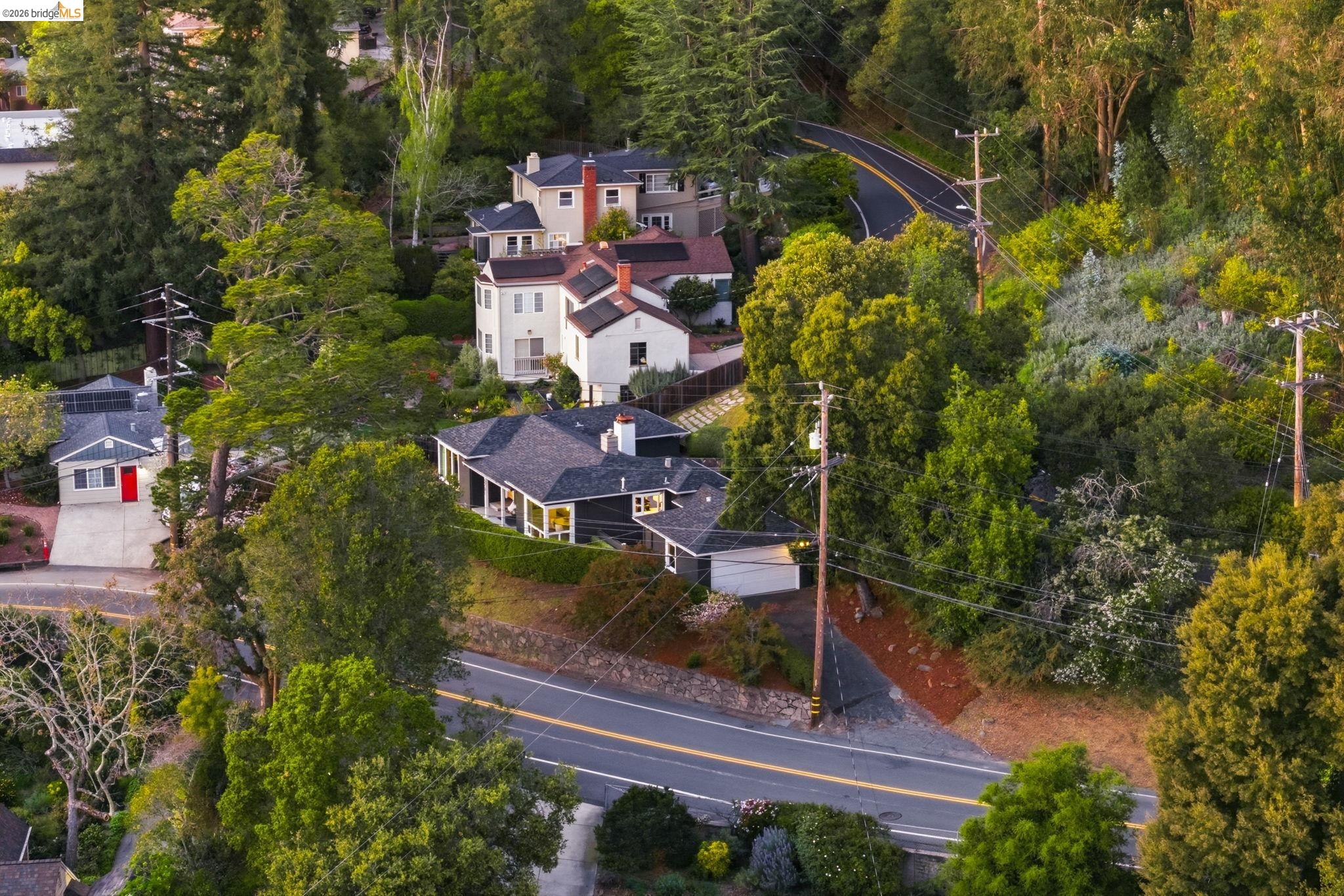 5701 Snake Road Oakland, CA 94611 - Photo 50 of 58