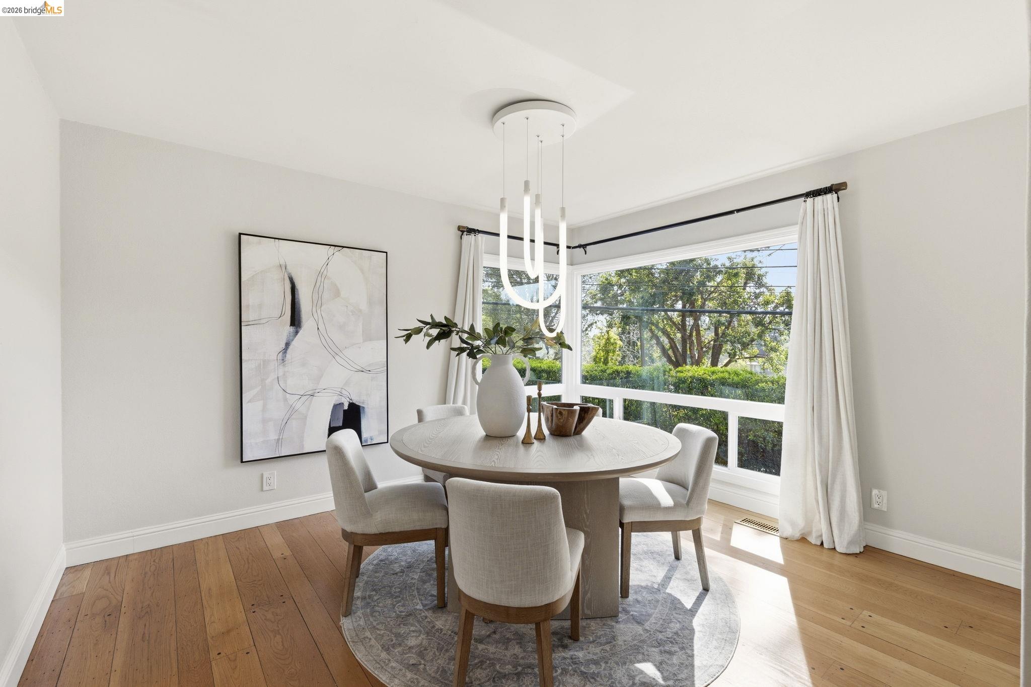 5701 Snake Road Oakland, CA 94611 - Photo 6 of 58