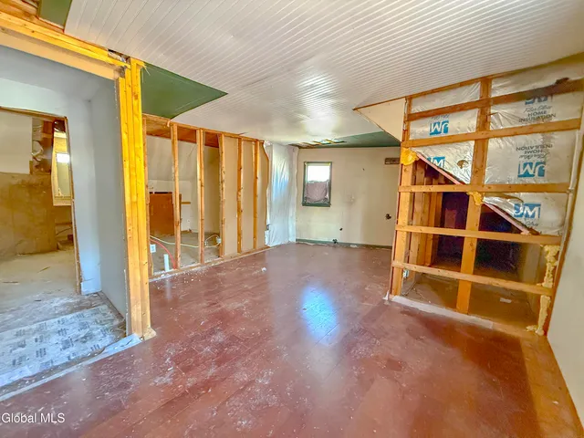 $99,000 | 3402 Highway 7, Hoosick Falls, NY 12090