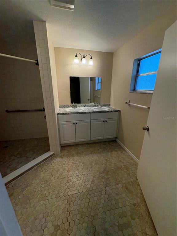 8351 Wakeford Road Lake Wales, FL 33898 - Photo 16 of 26
