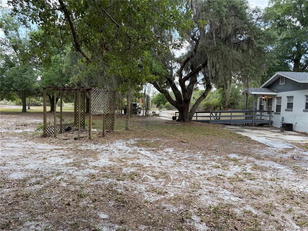 8351 Wakeford Road Lake Wales, FL 33898 - Photo 20 of 26